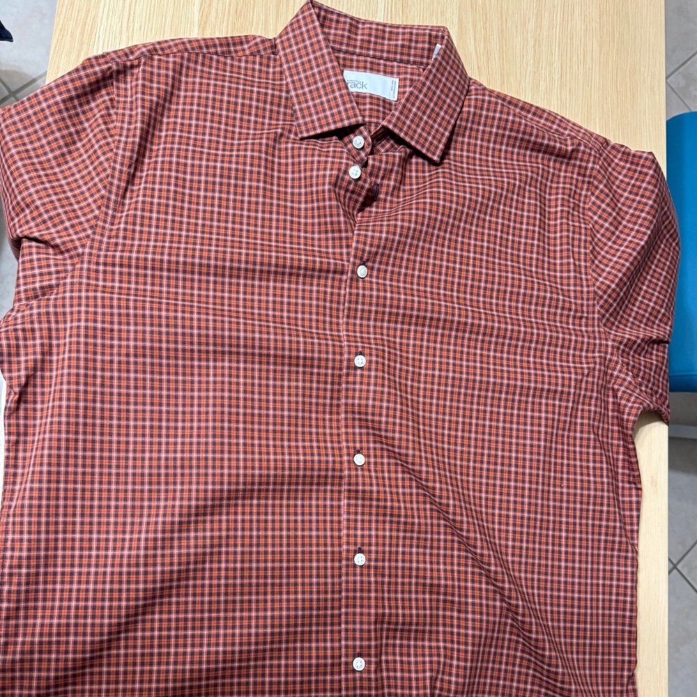 Nordstrom rack, unworn red check shirt. 16 34/35